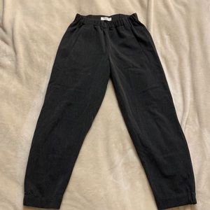 Babaton Pants XS aritzia